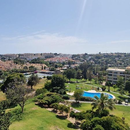 Modern Apartment With Stunning Views มาร์เบยา ภายนอก รูปภาพ